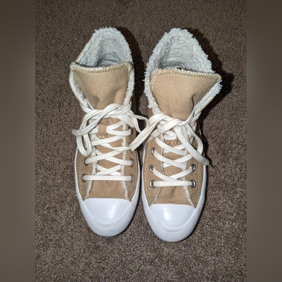 Converse Tan Lugged Platform High Tops - Picture 2 of 7